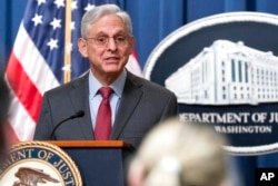 El secretario de Justicia de EEUU, Merrick Garland, habla durante una conferencia de prensa en el Departamento de Justicia en Washington, el 26 de enero de 2023.